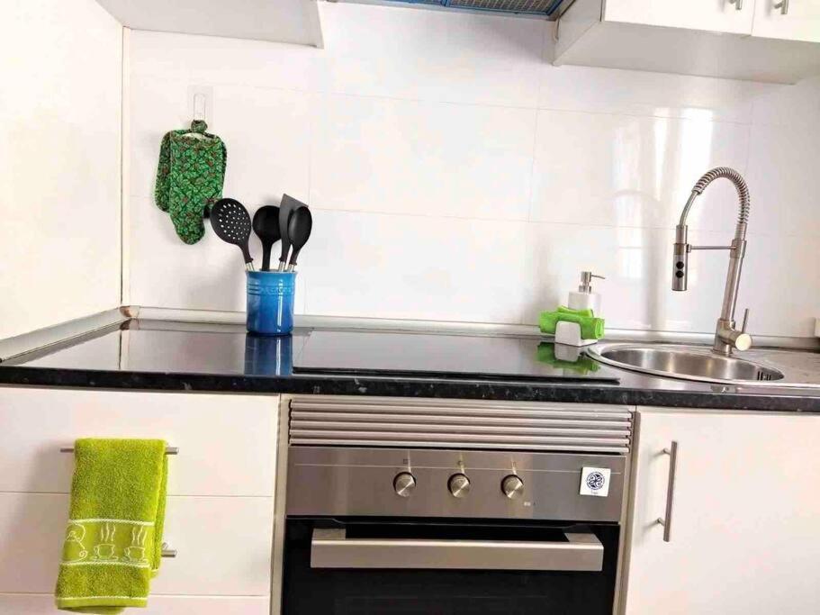 Apartamento As Tres Pitas Apartment Villanueva De Arosa Luaran gambar