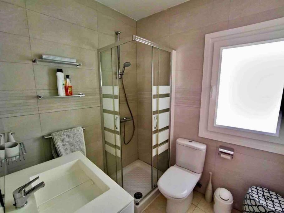 Apartamento As Tres Pitas Apartment Villanueva De Arosa Luaran gambar